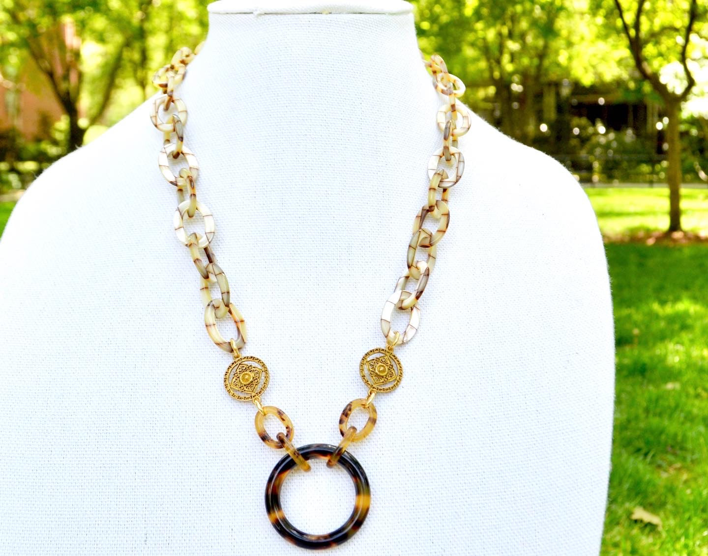 Glasses Chains & Necklaces