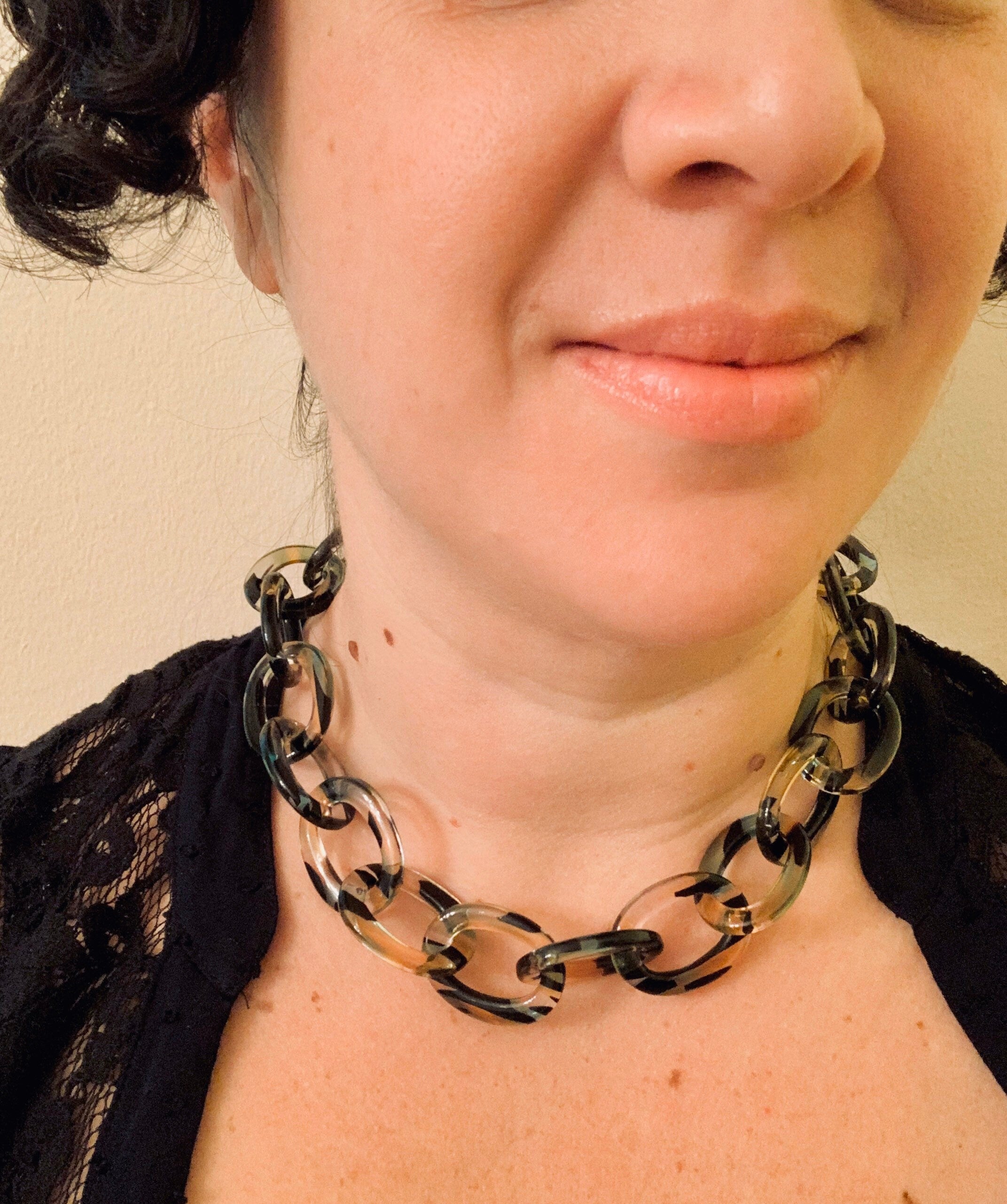 18" Chunky Choker Length Cellulose Acetate Chain in Clear Pattern With Streaks of Black, Chartreuse and Blue |Handmade in the USA|