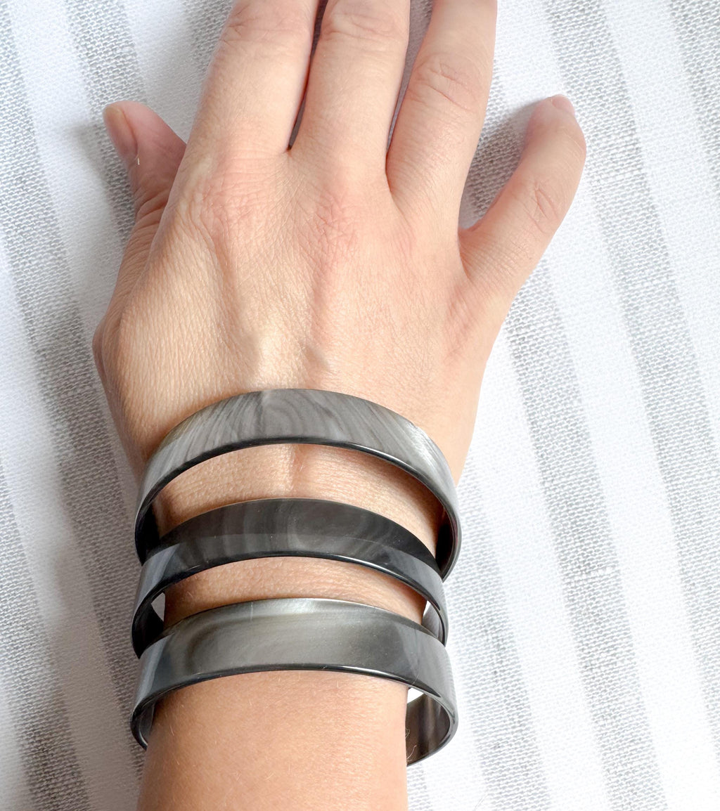 set of Three Silver Hematite Resin Bangle Bracelets Handmade From Italian Cellulose Acetate Vintage Never Worn Metallic Bangles
