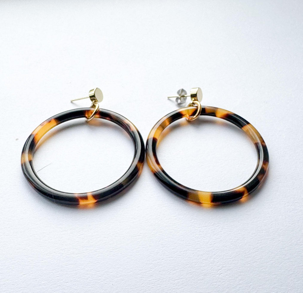The 'Elena' Tortoise Hoop Earring Tortoise Shell Circle Drop Earring with Gold Post Handmade in NYC