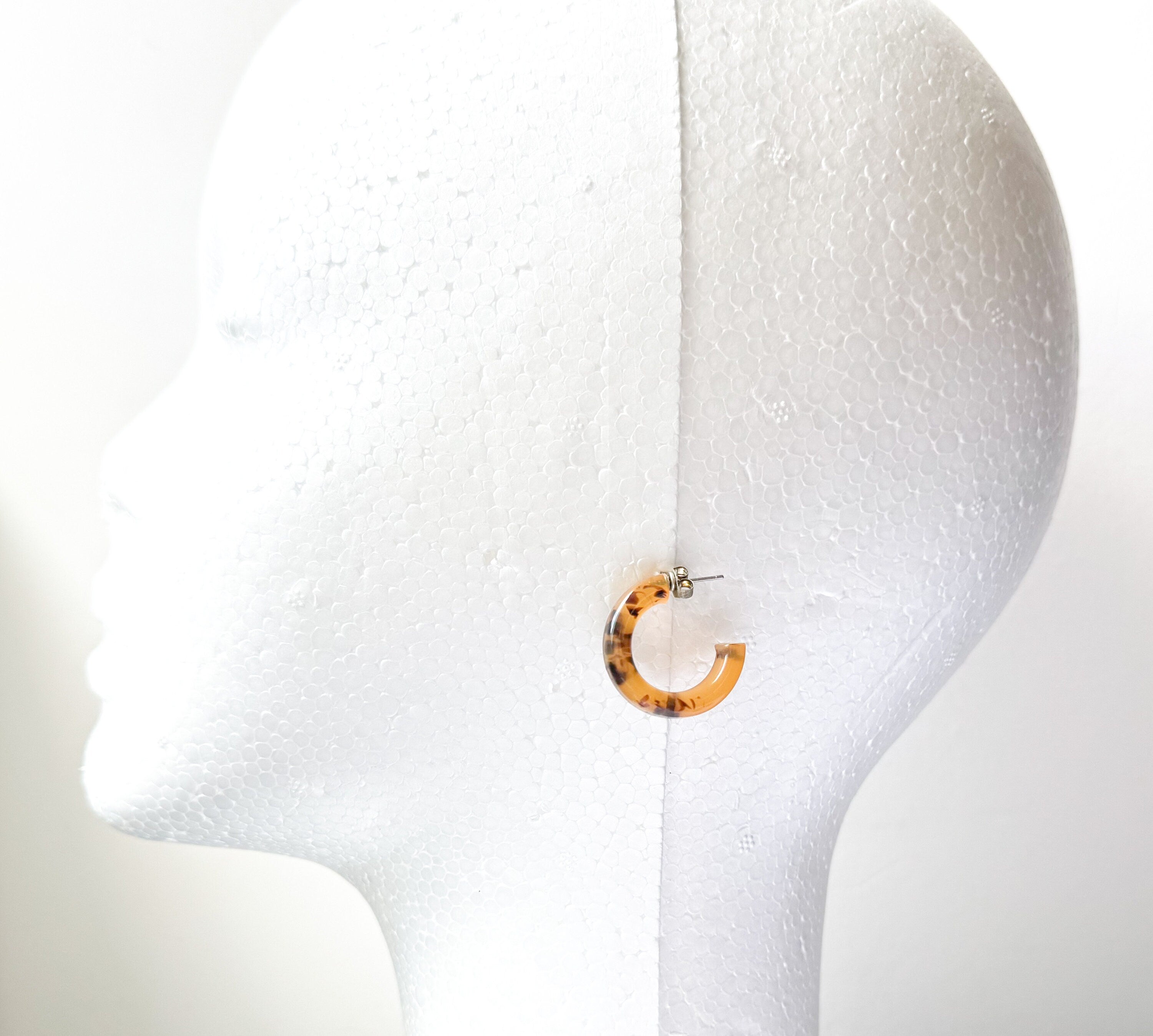 Thick Tortoise Shell Hoops Handmade in the 1990s From Italian Cellulose Acetate 1" Hoop Chunky Acrylic Tortoise Hoop Vintage Never Worn